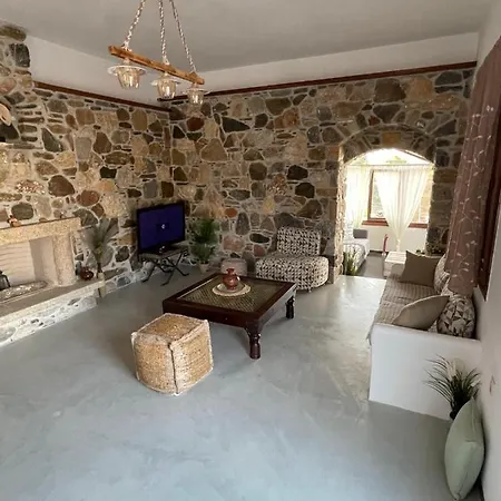 Manos' Edem Holiday home *