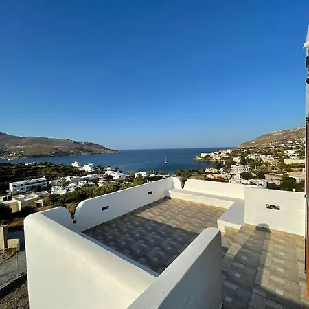 Manos' Edem Holiday home