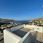 Manos' Edem Holiday home
