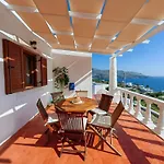 Manos' Edem Holiday home *