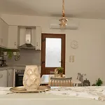 Holiday home Manos' Edem *