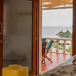 Manos' Edem *