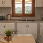 Manos' Edem Holiday home *