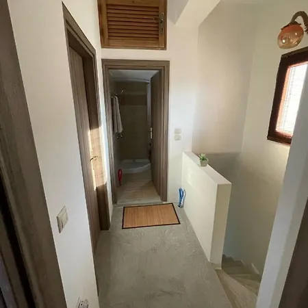 Дом отдыха Manos' Edem