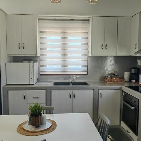 Manos' Edem Дом отдыха *