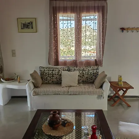 Manos' Edem Дом отдыха Агия-Марина