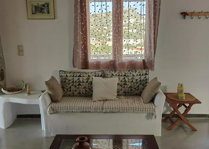 Manos' Edem Casa de Férias Agia Marina (Leros)